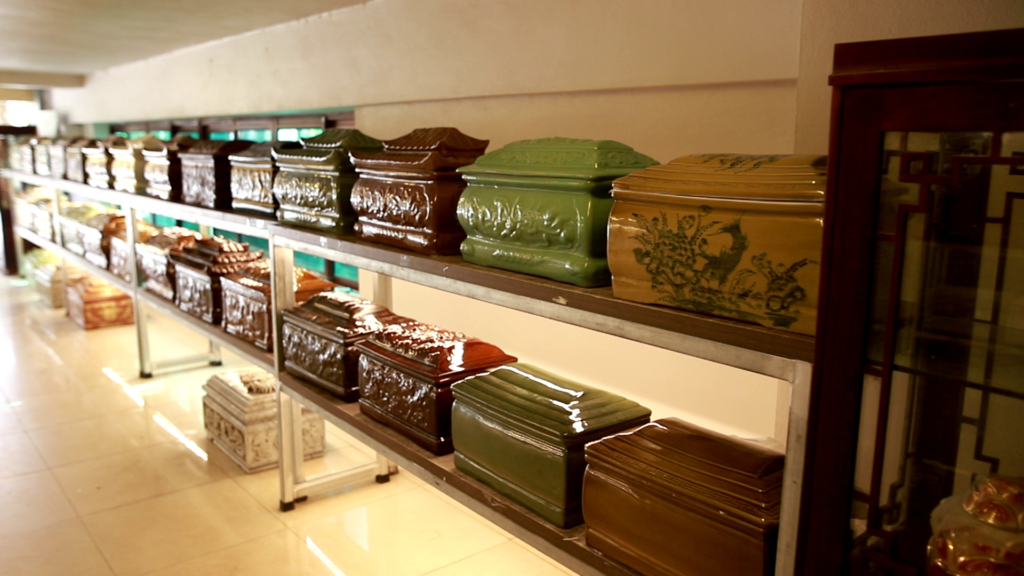 Tiểu quách gốm sứ